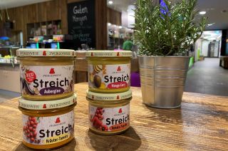 vegane Aufstriche von Marke Streich