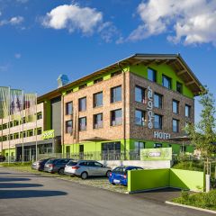 Das perfekte Hotel für deinen Aktivurlaub, egal ob Sommer oder Winter.