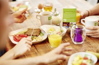 Egal ob Joghurt mit Müsli und Früchten, belegtes Brötchen oder ein Nutellabrot - Deiner Kreativität sind keine Grenzen gesetzt.