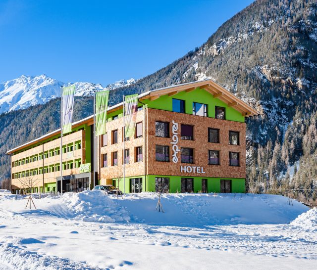 Mitten im Ötztal in Umhausen befindet sich das neue Explorer Hotel mit 100 Zimmern, Sport Spa und Bike /Ski Area.